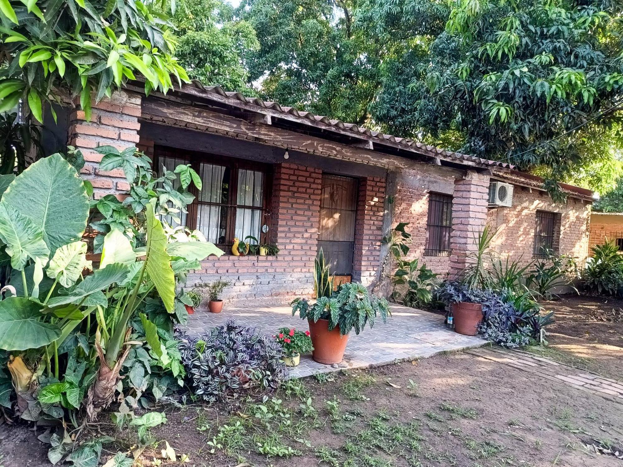 Entre Mangos Y Tucanes Calilegua Exterior photo